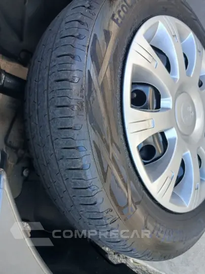 LOGAN Authentique Hi-Flex 1.0 16V 4p