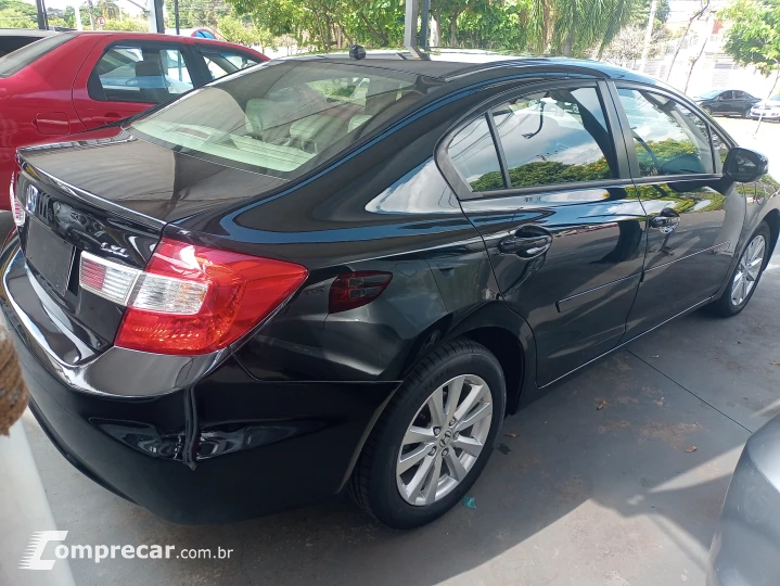 CIVIC 1.8 LXL 16V