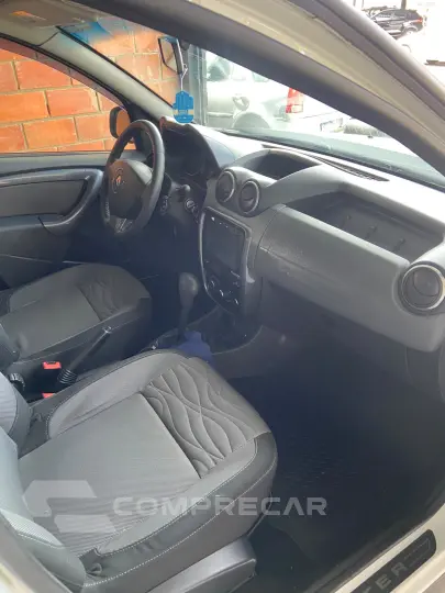 DUSTER 2.0 Tech Road II 4X2 16V