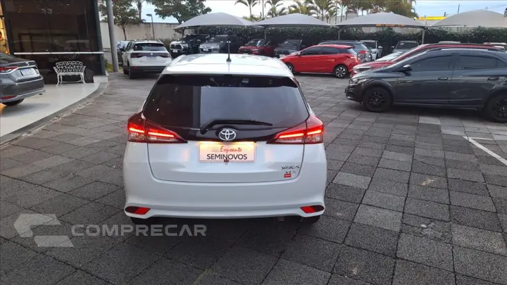 YARIS 1.5 16V FLEX XLS CONNECT MULTIDRIVE