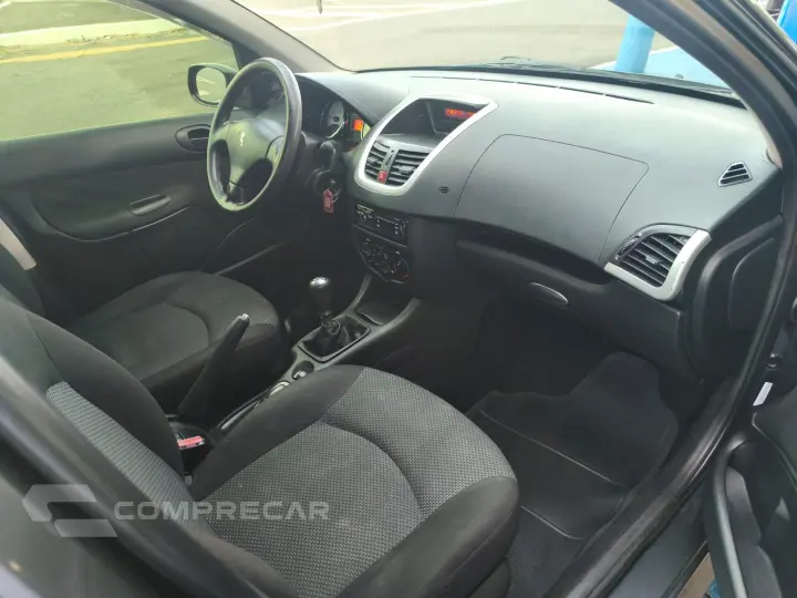 207 1.4 XR Passion 8V