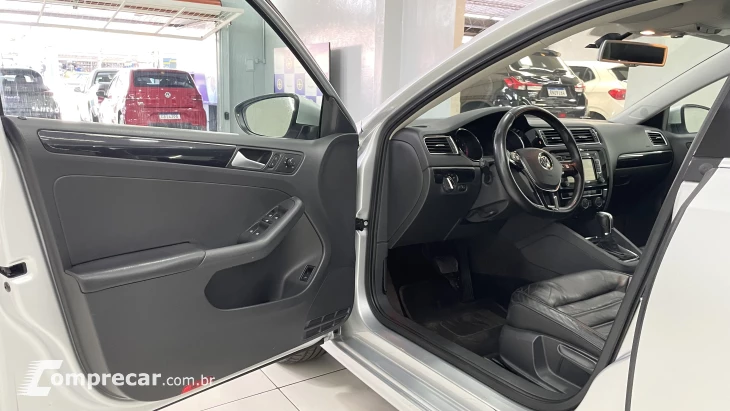JETTA 2.0 TSI Highline 200cv
