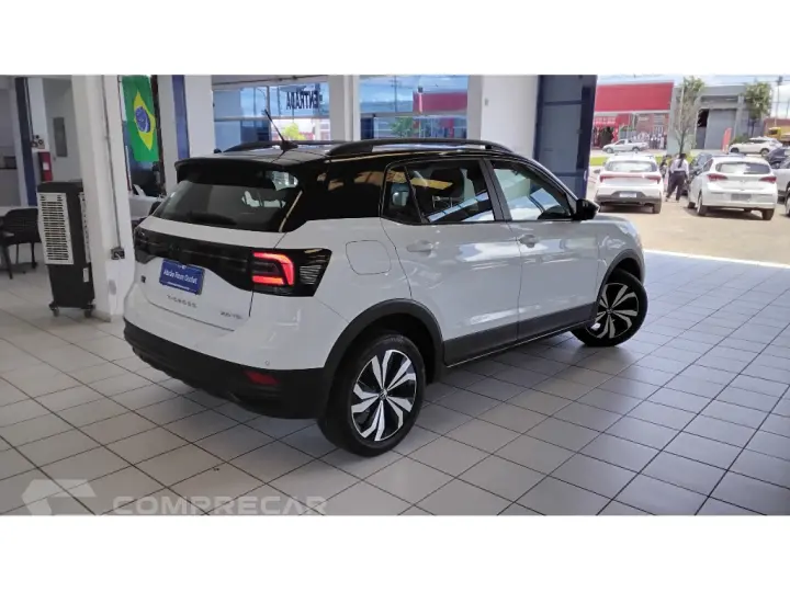 T-CROSS 1.0 200 TSI TOTAL FLEX AUTOMÁTICO