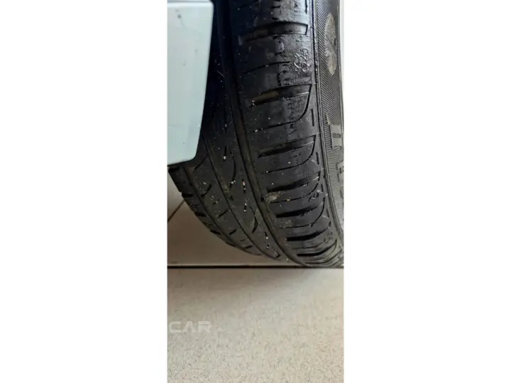CLASSIC 1.0 MPFI LS 8V FLEX 4P MANUAL