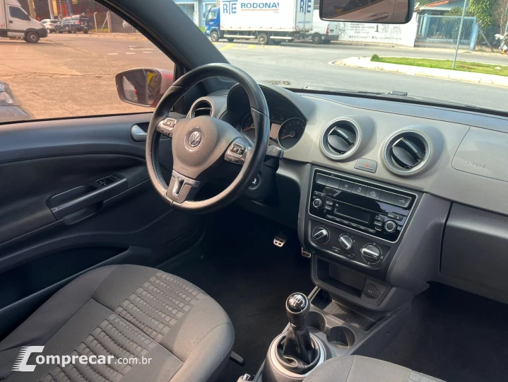 SAVEIRO 1.6 Cross CD 16V