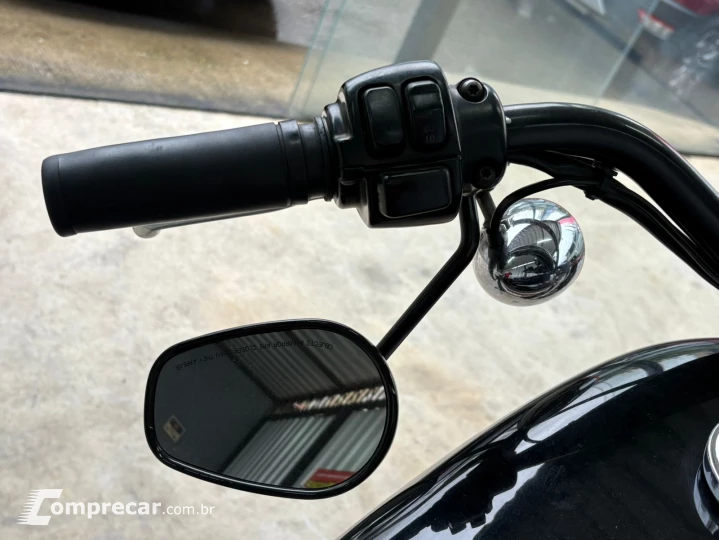 SPORTSTER XL 883 R
