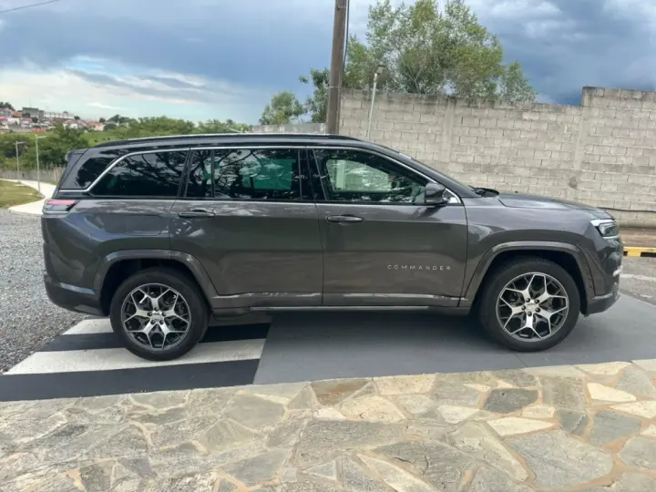 COMMANDER 1.3 T270 TURBO FLEX OVERLAND AT6