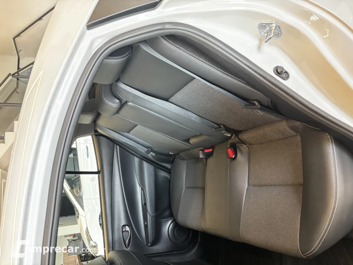 YARIS 1.5 16V Sedan XS