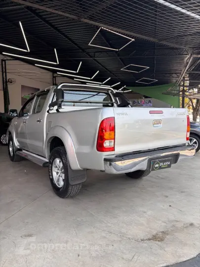 Hilux CD SR 4x2 2.7 16V/2.7 Flex Mec