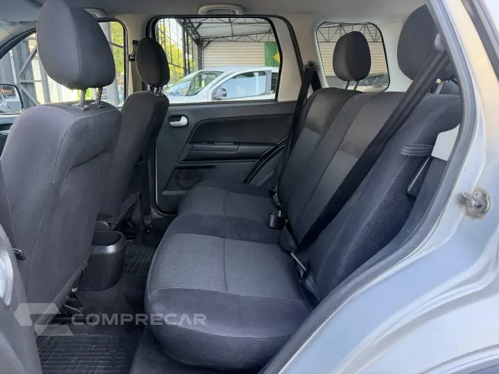 ECOSPORT 1.6 XLT FREESTYLE 8V FLEX 4P MANUAL