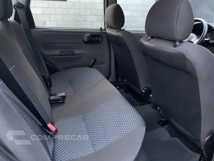 CLASSIC 1.0 MPFI LS 8V FLEX 4P MANUAL