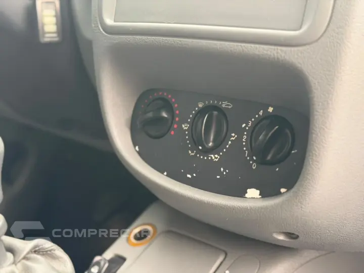 Clio Hi-Flex 1.0 16V 5p
