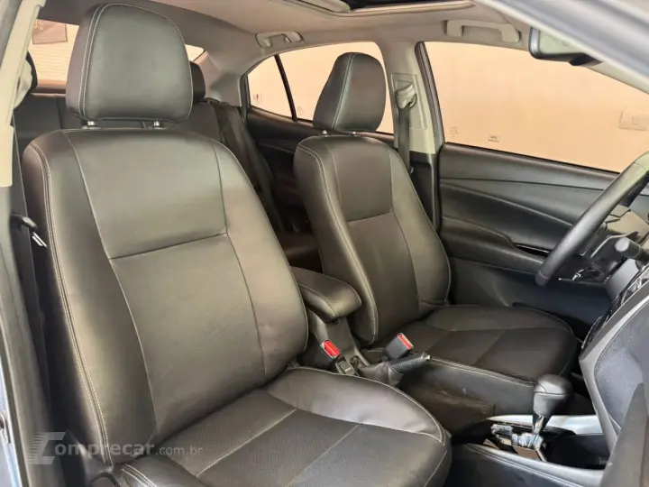 Yaris Sedan 1.5 16V 4P FLEX XLS MULTIDRIVE AUTOMÁTICO CVT