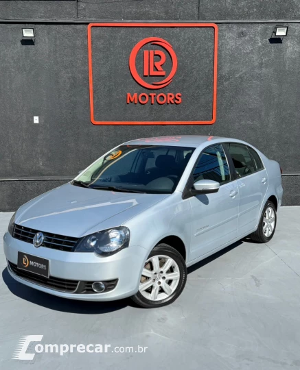 POLO SEDAN 2.0 MI Comfortline 8V