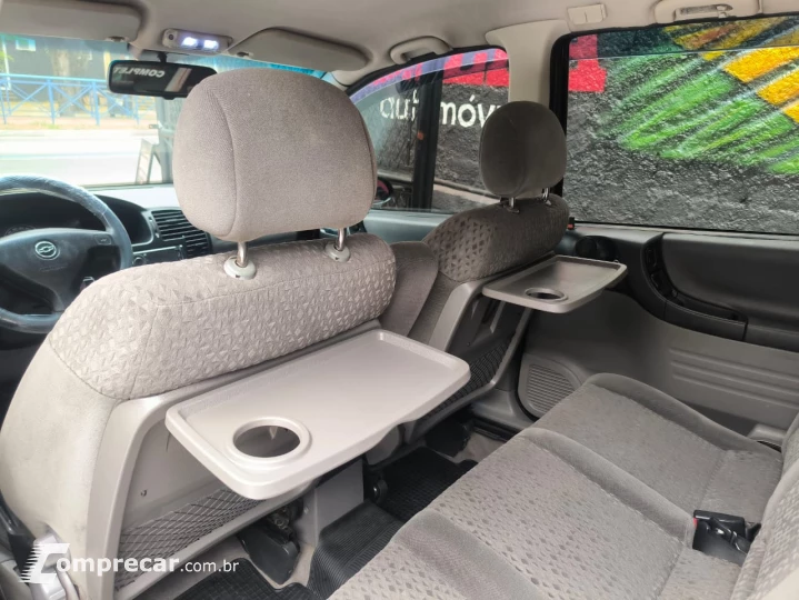 ZAFIRA 2.0 MPFI Elegance 8V