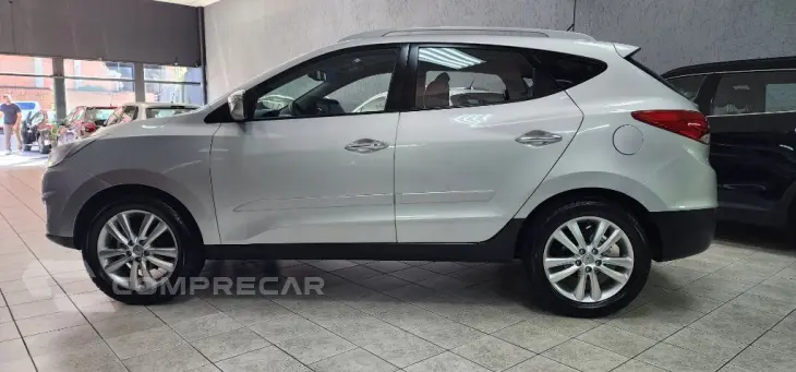 ix35 2.0 16V 170cv 2WD/4WD Aut.