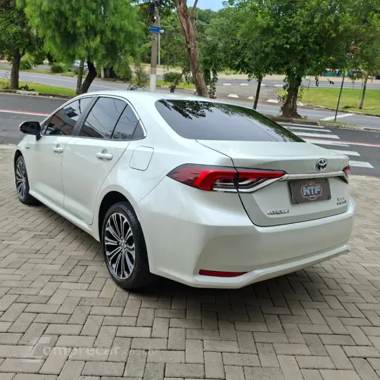 Corolla Altis Prem. 1.8 Aut. (Híbrido)