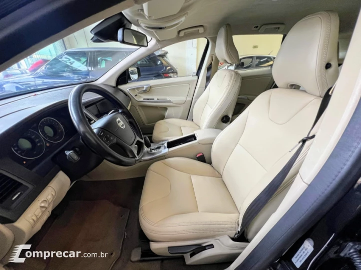 XC60 2.0 T5 Comfort FWD Turbo
