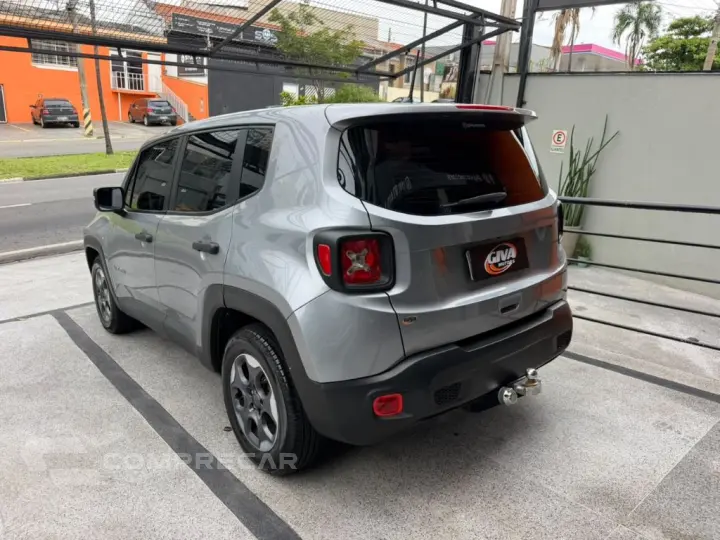 Renegade 1.8 4x2 Flex 16V Aut.