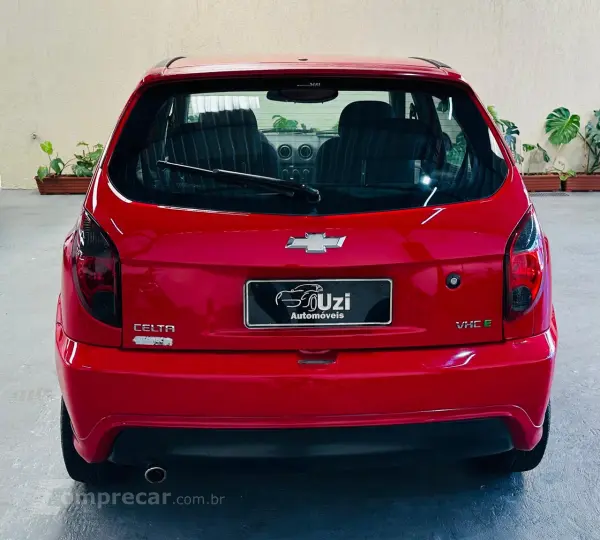 CELTA 1.0 MPFI LT 8V