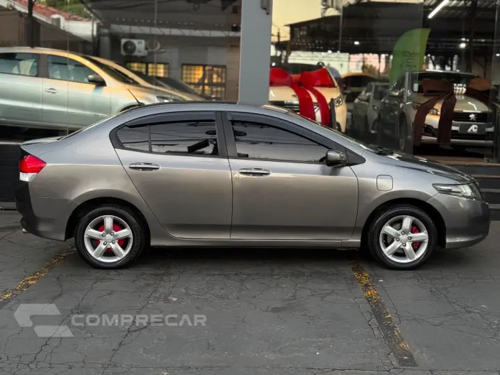 CITY Sedan LX 1.5 Flex 16V 4p Mec.