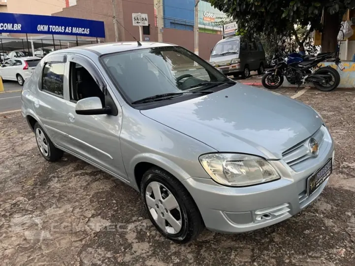 PRISMA 1.4 MPFI JOY 8V