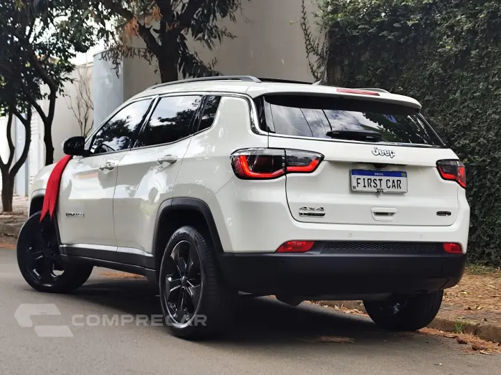 COMPASS 2.0 16V DIESEL LONGITUDE 4X4 AUTOMÁTICO