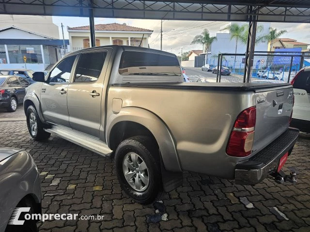 HILUX - 2.7 SRV 4X2 CD 16V 4P AUTOMÁTICO