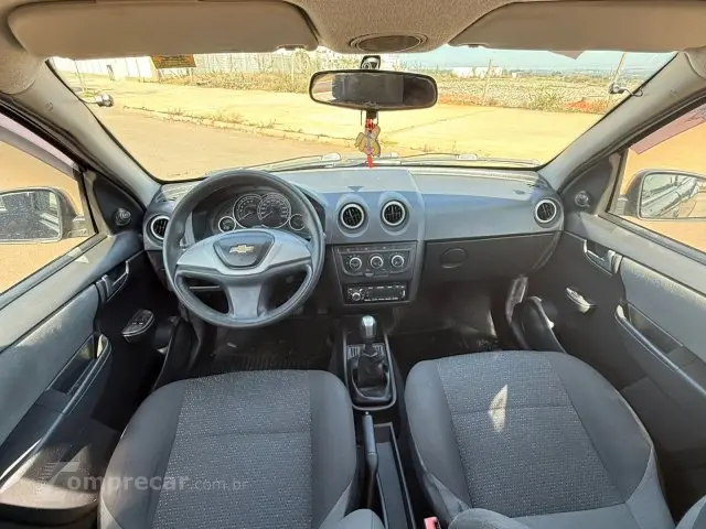 CELTA - 1.0 MPFI LT 8V 4P MANUAL