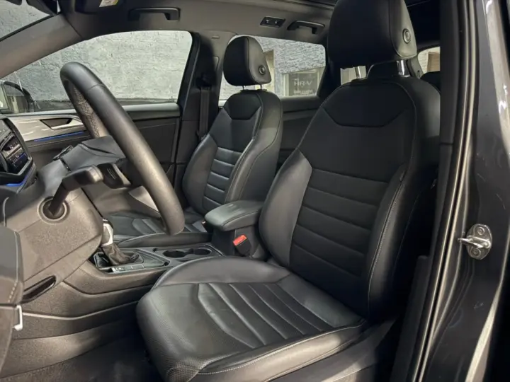 TAOS 1.4 250 TSI TOTAL FLEX HIGHLINE AUTOMÁTICO