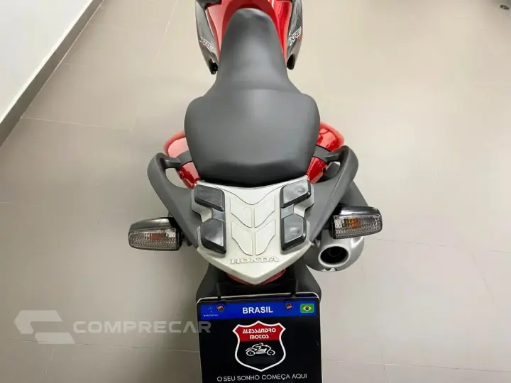 HONDA XRE 300 - PRETO E VERMELHO
