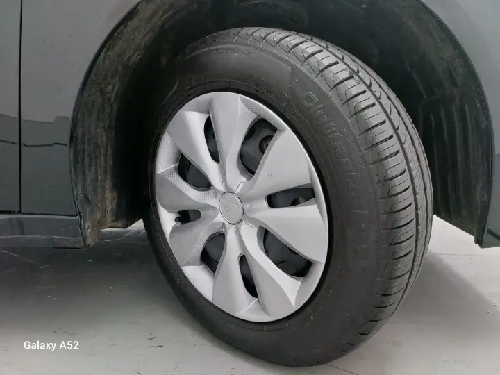 208 1.0 6V FLEX LIKE MANUAL