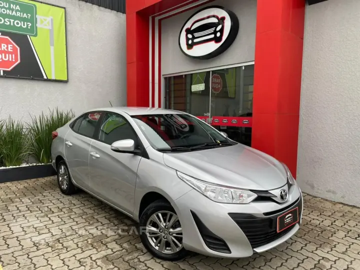 YARIS 1.5 16V FLEX SEDAN XL PLUS CONNECT MULTIDRIVE