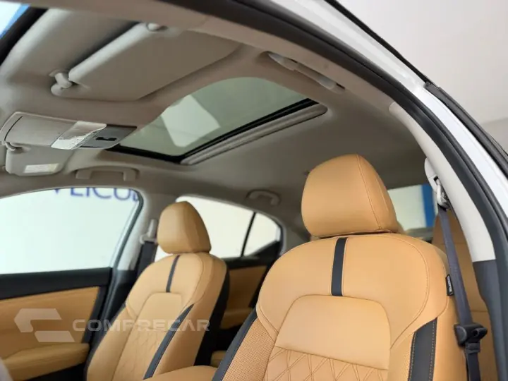 Sentra Exclu. Int. Premium 2.0 16V Aut.