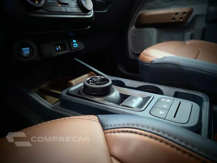 MAVERICK LARIAT FX4 2.0 ECOBOOST AUT.