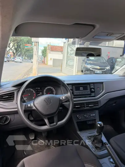 Polo Track 1.0 Flex 12V 5p