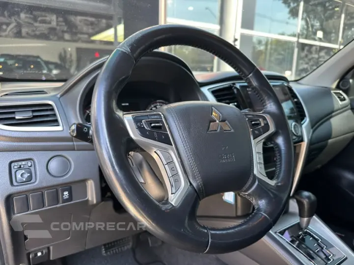 L200 TRITON 2.4 16V Turbo Sport HPE CD 4X4