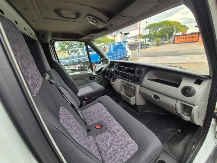 Master 2.5 16V DCI DIESEL CHASSI CABINE LSH1