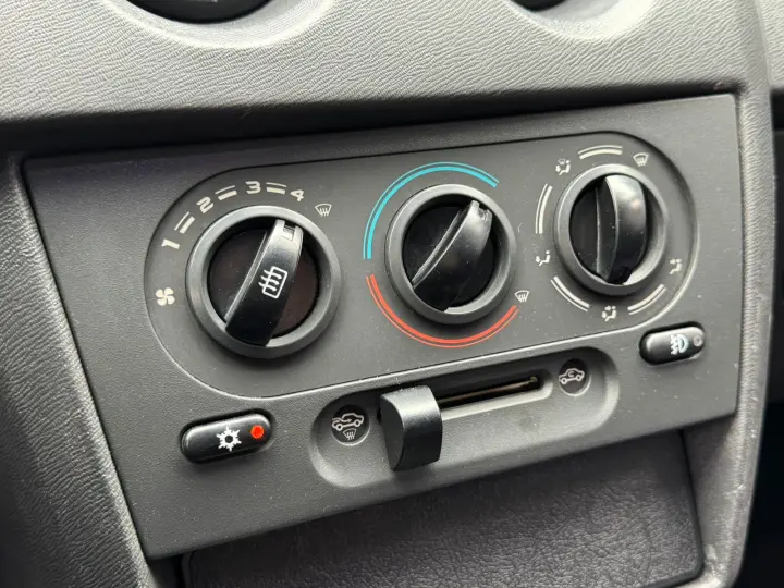 CELTA 1.0 MPFI VHC Spirit 8V