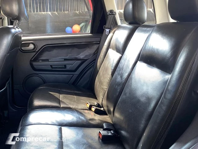 ECOSPORT - 1.6 XLT 8V 4P MANUAL