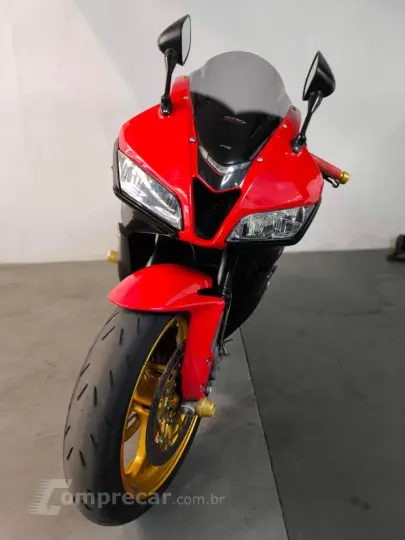 CBR 600 RR