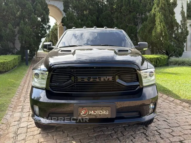 1500 - 5.7 V8 LIMITED CD 4X4 AUTOMÁTICO