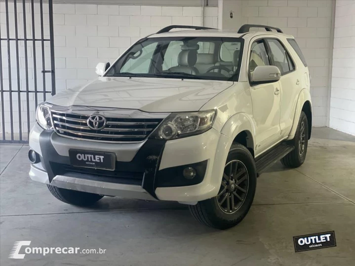 HILUX SW4 2.7 SR 4X2 16V FLEX 4P AUTOMÁTICO