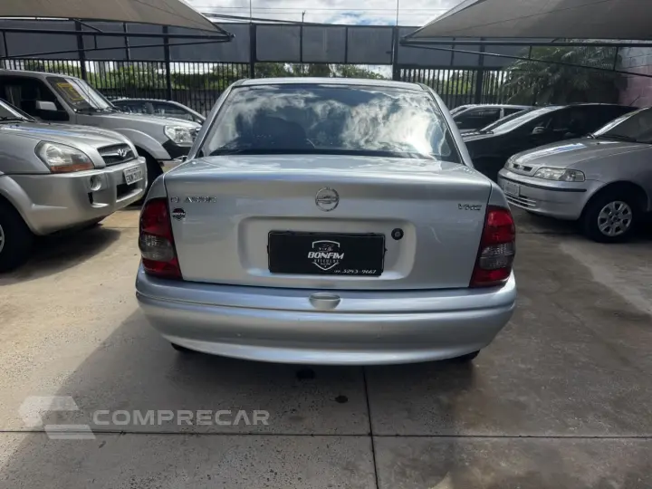 Classic Sedan 1.0 4P FLEX LIFE