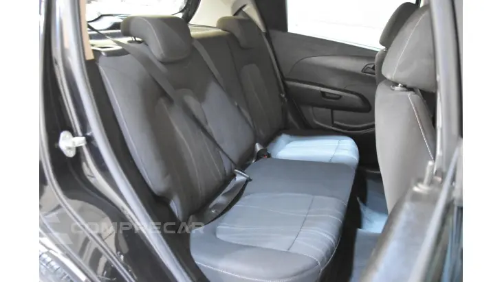 SONIC HATCH - 1.6 LT 16V 4P AUTOMÁTICO