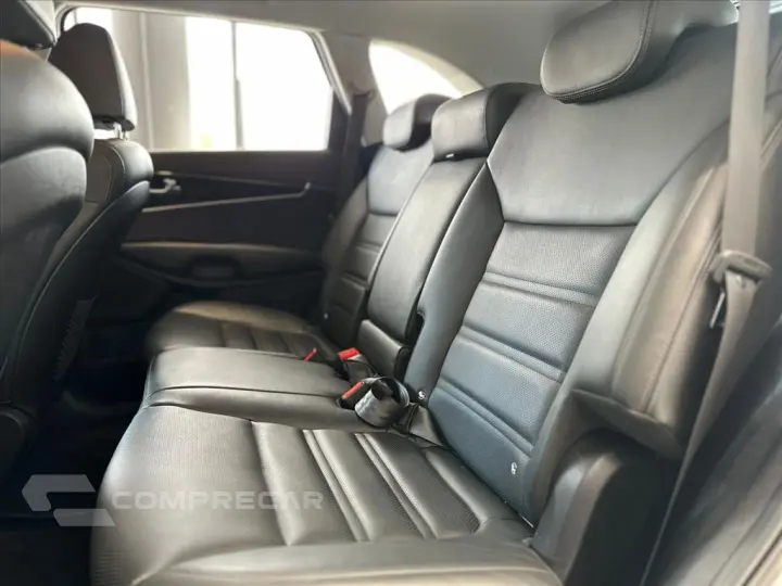 SORENTO 2.4 16V GASOLINA EX 7L AUTOMÁTICO