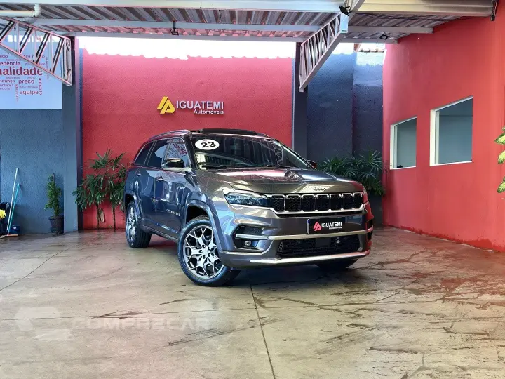 COMMANDER 1.3 T270 TURBO FLEX OVERLAND AT6