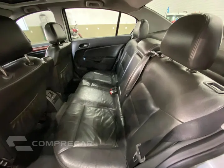 Vectra 2.0 Mpfi Elite 8V Flex 4P Automático