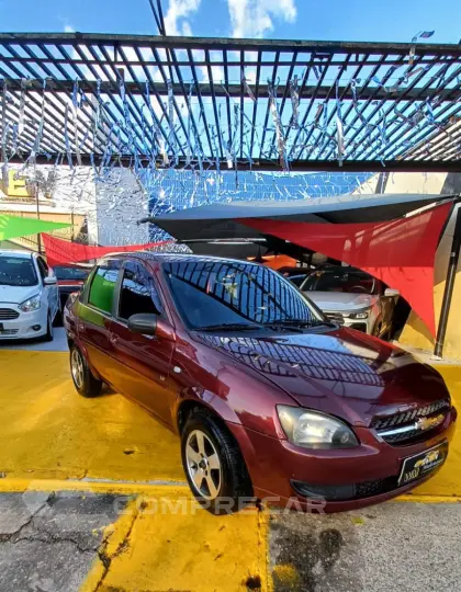 CLASSIC 1.0 MPFI Sedan 8V