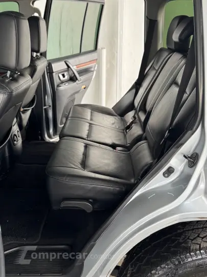 Pajero HPE Full 3.8 V6 250cv 5p Aut.